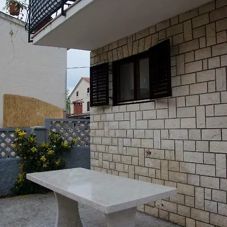 Apartman Aurora Apartment *